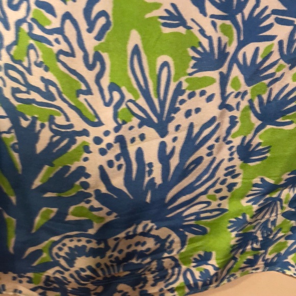 Lilly Pulitzer Elsa Silk Blouse Small Coral design - Picture 14 of 14